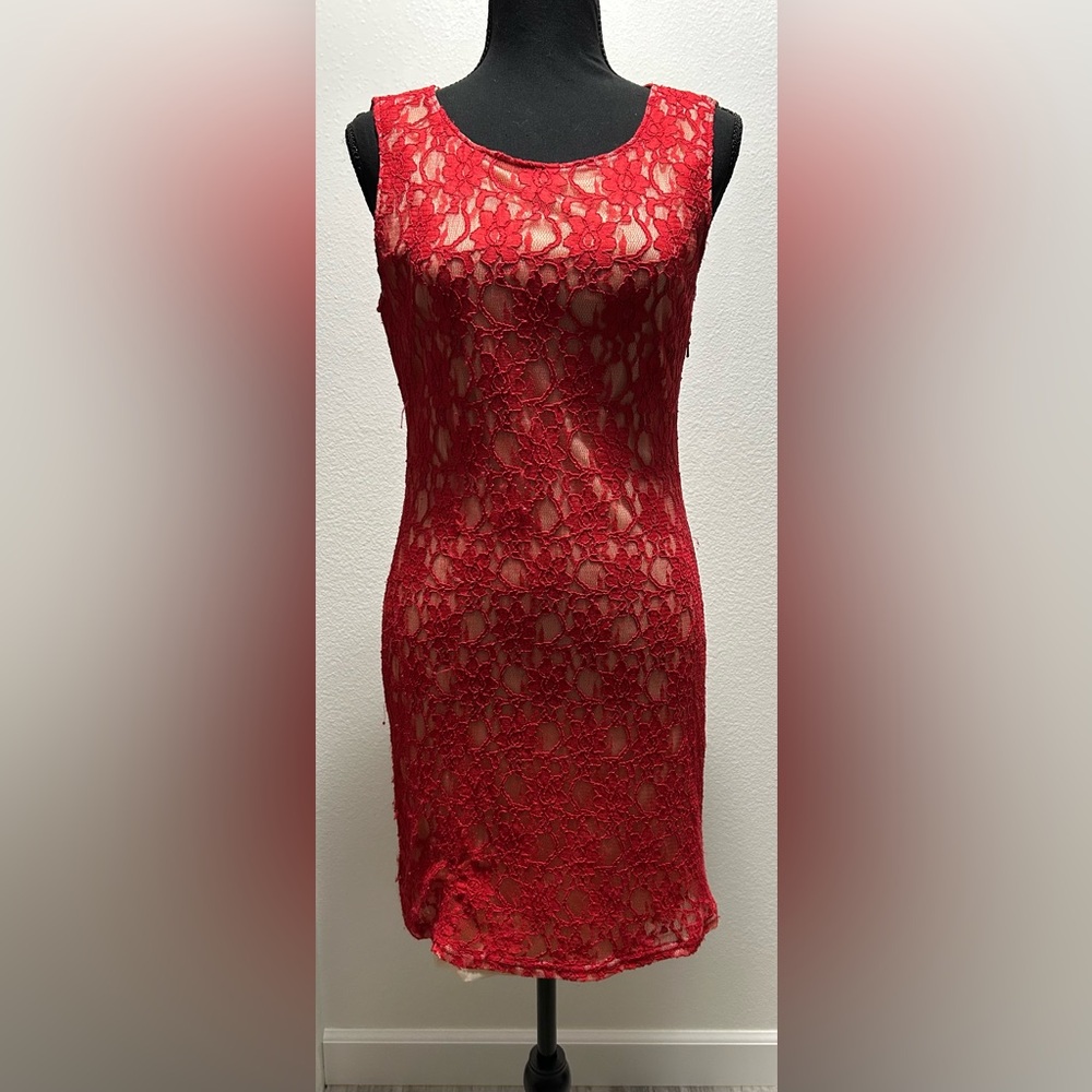 MM Couture Lace Cocktail Dress - Medium - Red - Used